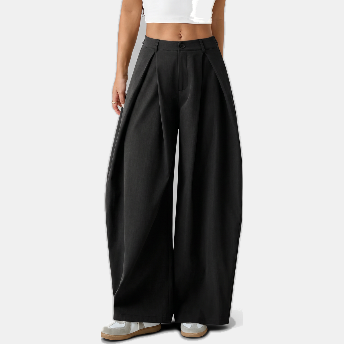 Women's Low Rise Wide Leg Pleated Trousers