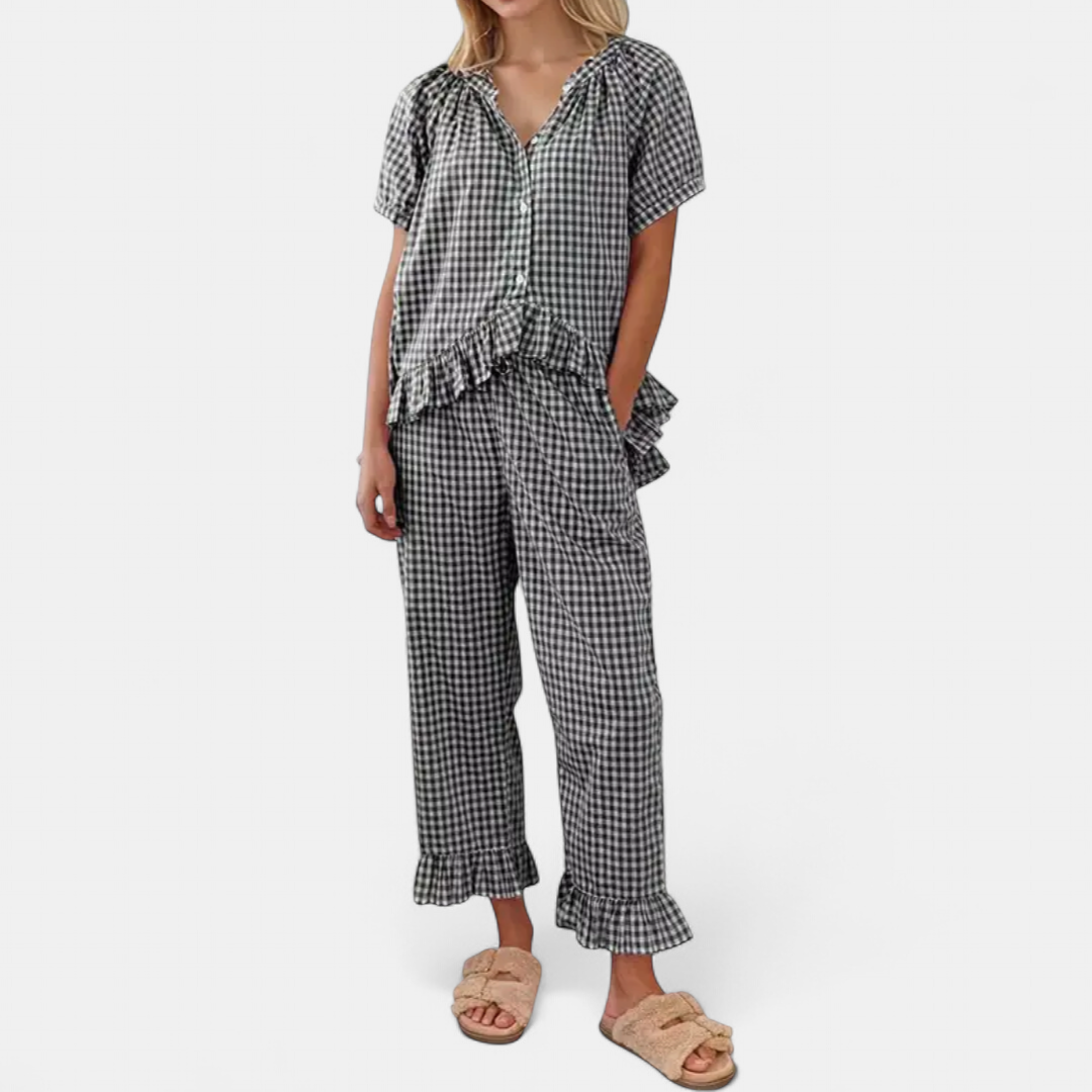 LOTTIE | Cozy Plaid Ruffle Pajamas Set